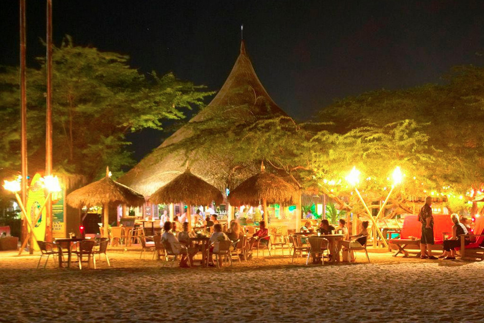 Moomba Beach Aruba